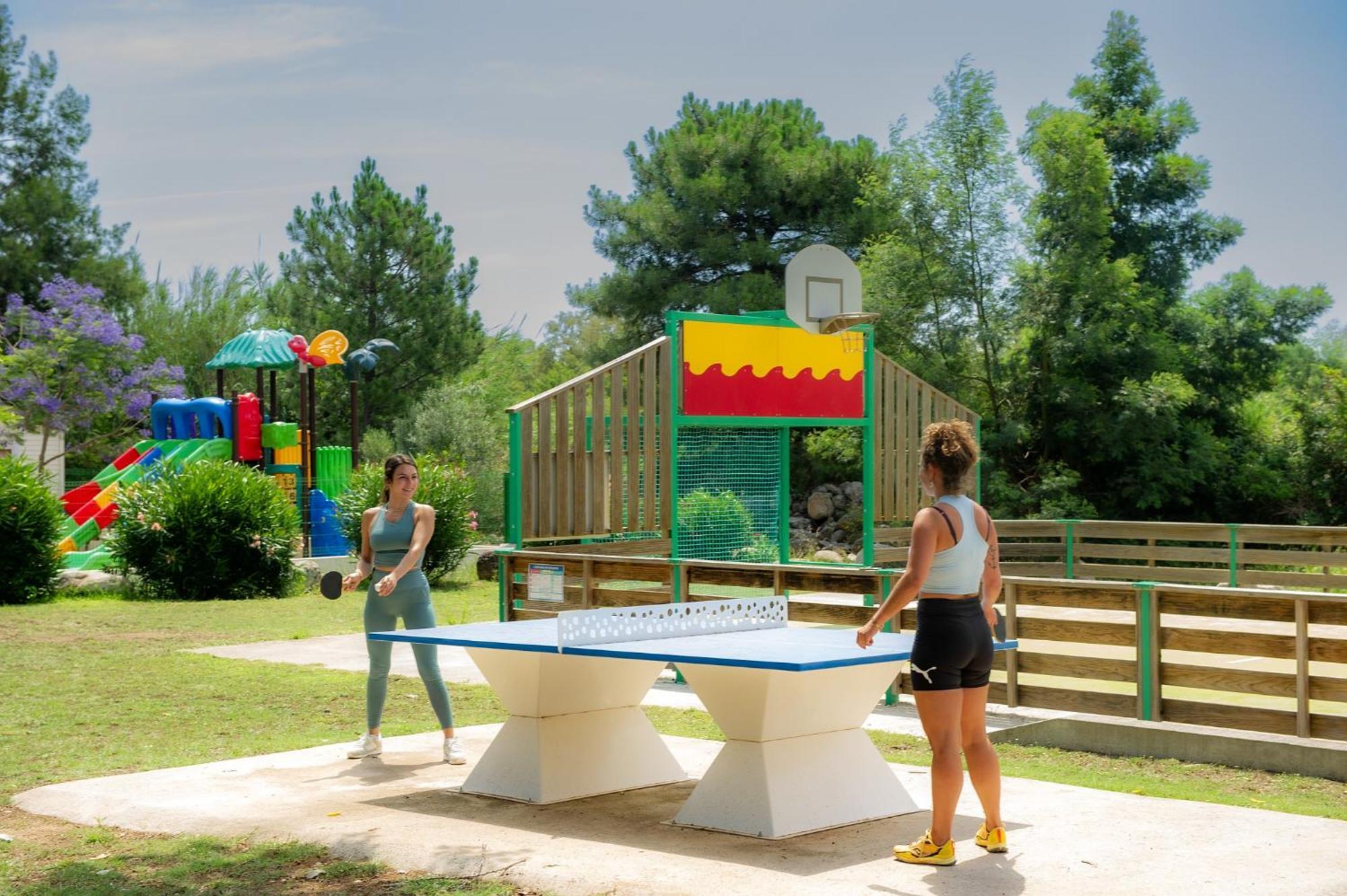 Camping Acqua E Sole Sainte-Lucie de Porto-Vecchio Exterior photo